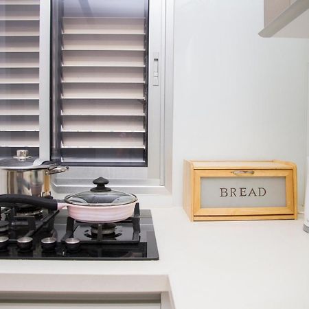 Apartment Etsel Бат Ям Екстериор снимка