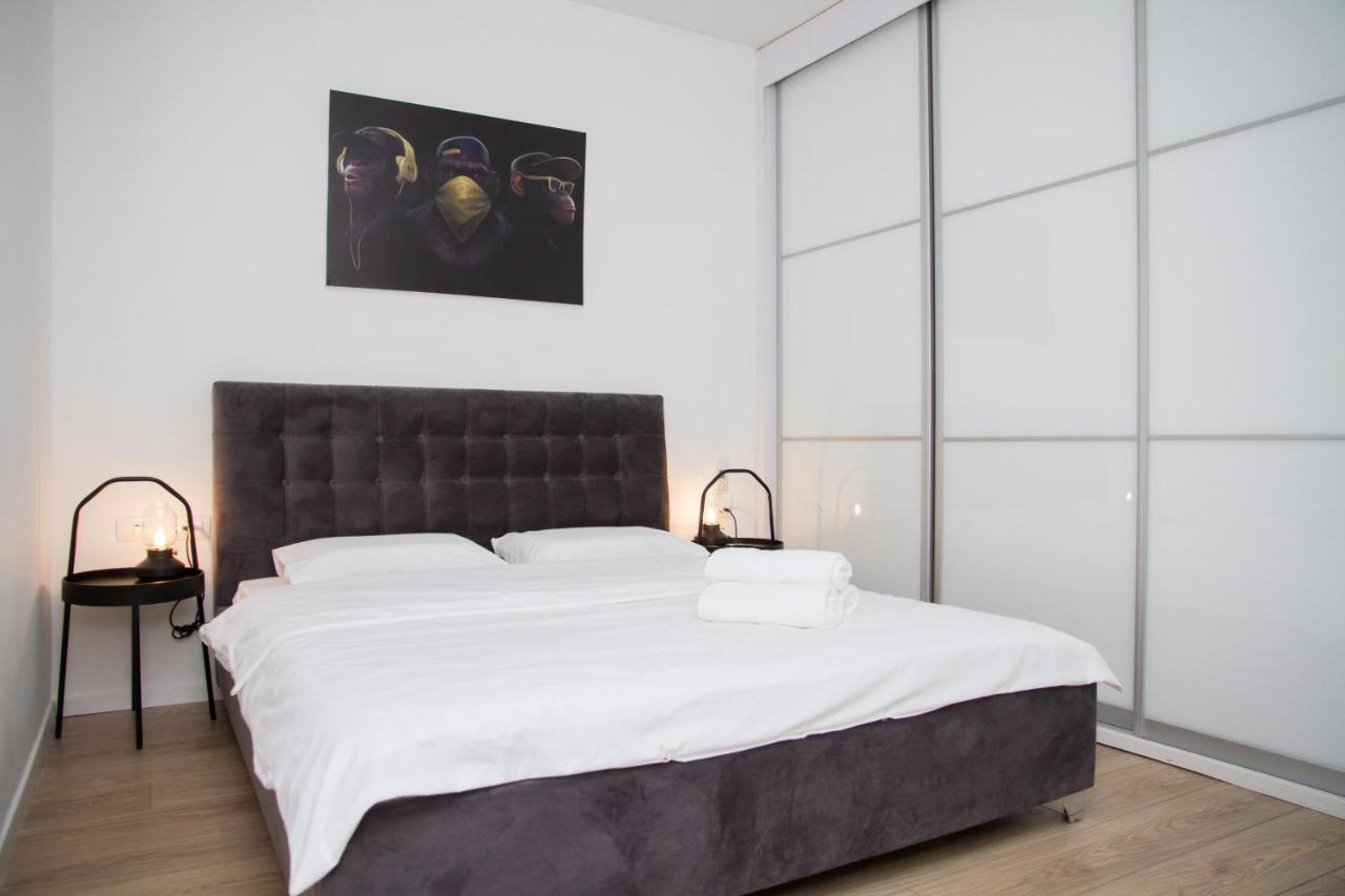 Apartment Etsel Бат Ям Екстериор снимка