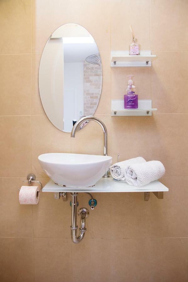 Apartment Etsel Бат Ям Екстериор снимка